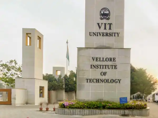 Vellore Institute of Technology campus photographs